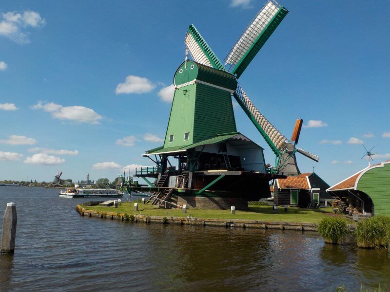 Exploring Beautiful Zaanse Schans on the Zaan River, The Netherlands