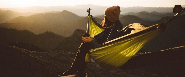 Unwind while traveling solo 1