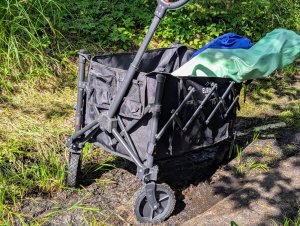 Sturdy wheels on the Elgear Folding Wagon